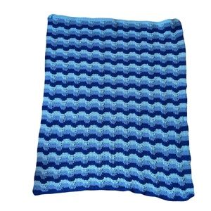 Handmade Crocheted Zip-Zag Ocean Ripple Retro Afghan Throw Lap Baby Blanket